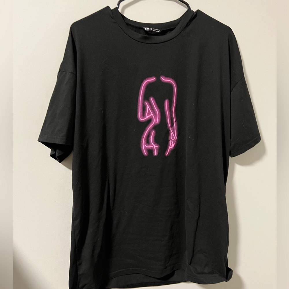 Black Tshirt